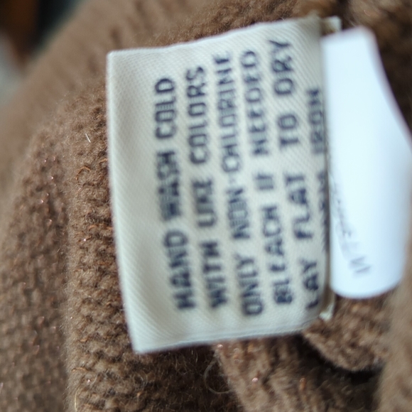 Faconnable Sequined V Neck Sweater - Picture 11 of 13